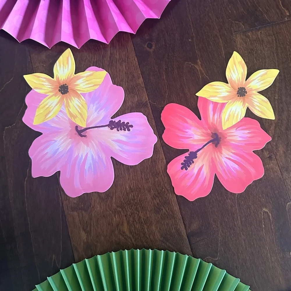 Tropical Aloha Hawaiian Party Decoration Set - Colorful